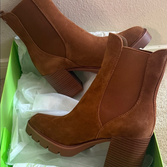 NIB Sam Edelman Rollins Brown Suede Ankle Boots sz 9.5 - Picture 7 of 11